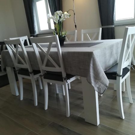 Apartment Villa Bijele Stijene Karlobag Extérieur photo