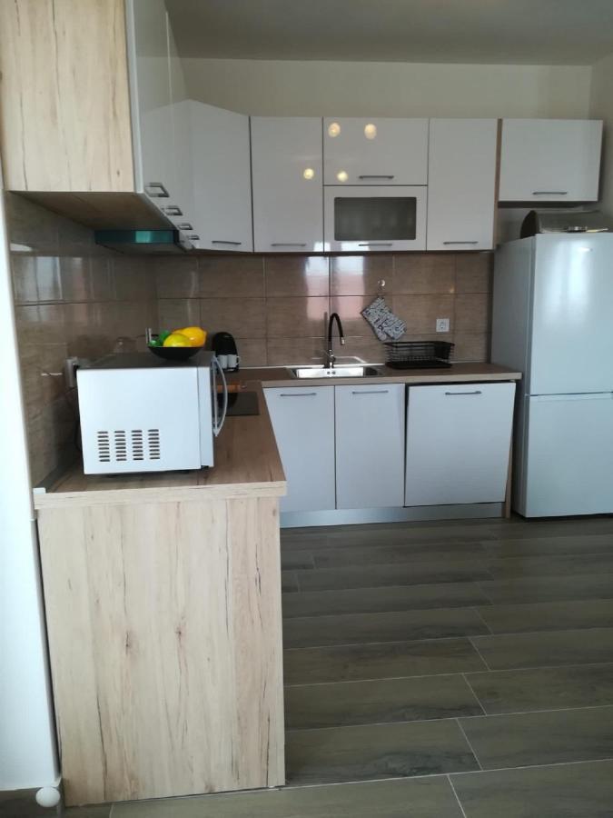 Apartment Villa Bijele Stijene Karlobag Extérieur photo